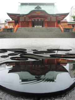 Hanazono Shrine